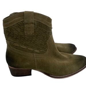 Skechers Olive Green Distressed Suede Leather Slip-on Western Boots Booties
